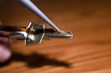 Andover MA Locksmith Store Andover, MA 978-248-8023 - broken-key-extraction